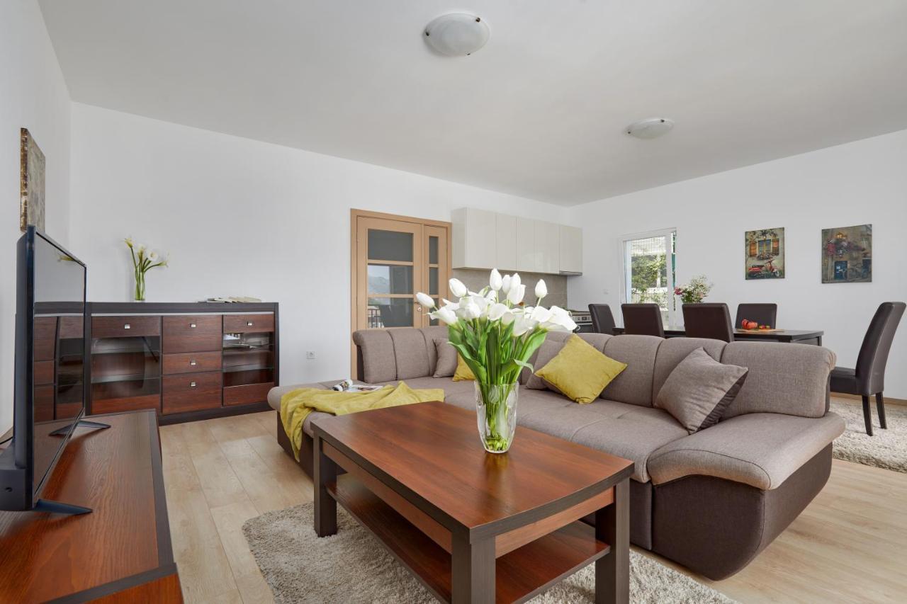 Peaceful Sunhill Apartments Kotor Luaran gambar