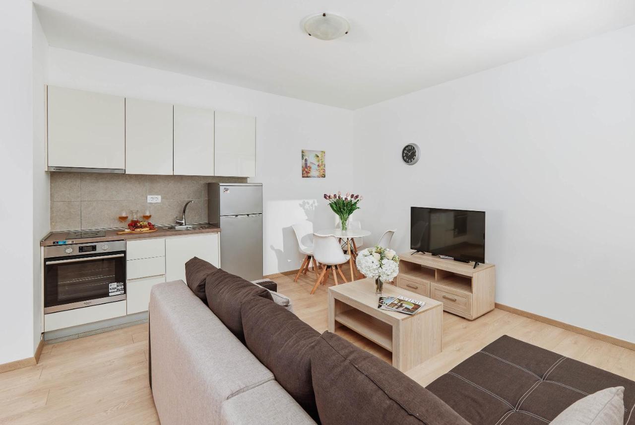 Peaceful Sunhill Apartments Kotor Luaran gambar
